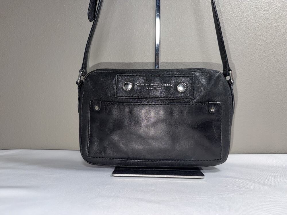Marc Jacobs Black Lamb Leather Preppy Camera Small Crossbody Bag